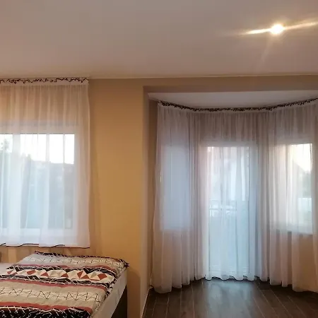 Goscinne Azaliowa 34 Mielno Guest house *