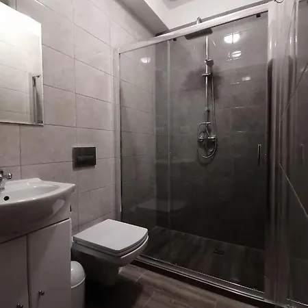 Goscinne Azaliowa 34 Mielno Guest house *